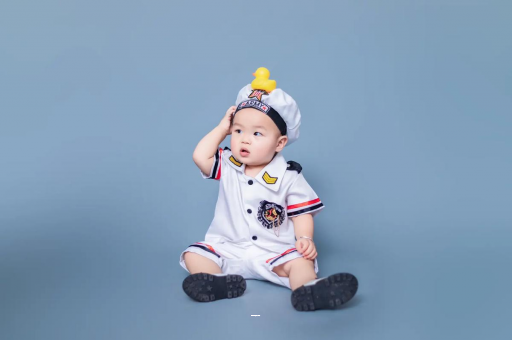 绍兴宝宝老摇头怎么回事 绍兴宝宝老摇头怎么回事